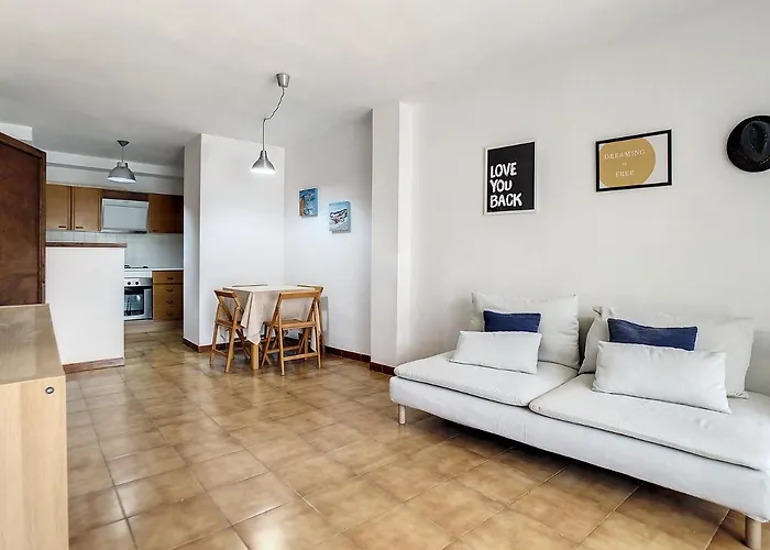Metro Apartment